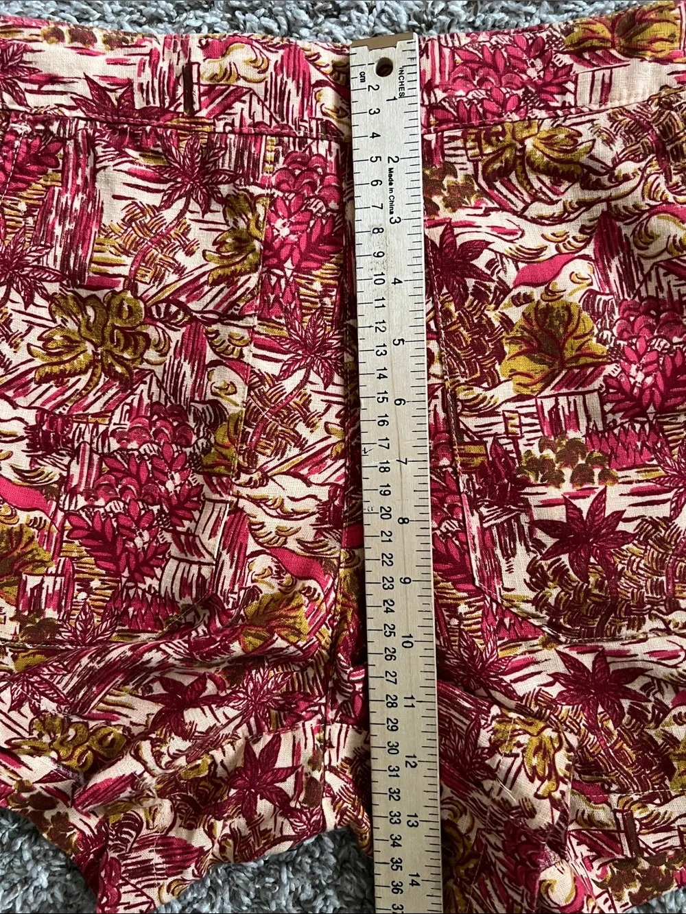 Like New! JOIE Linen Blend Red Floral Print Pull On Casual Shorts in Size S - Picture 13 of 14